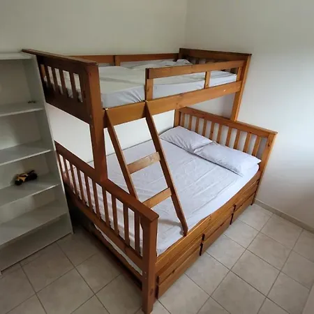 Apartamento Ubatuba com Piscina-3